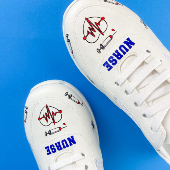 Дамски работни маратонки с олекотена подметка / / Дамски работни маратонки с олекотена подметка / /