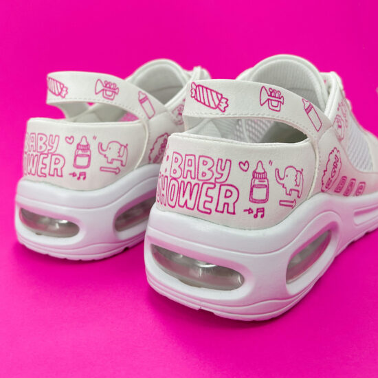 Дамски работни маратонки с олекотена подметка / / Дамски работни маратонки с олекотена подметка / /