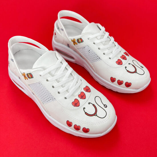 Дамски работни маратонки с олекотена подметка / / Дамски работни маратонки с олекотена подметка / /