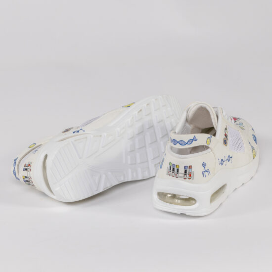 Дамски работни маратонки с олекотена подметка / / Дамски работни маратонки с олекотена подметка / /