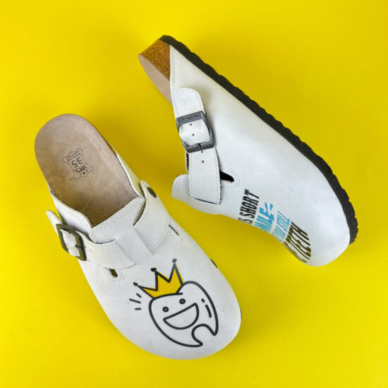 Ортопедични чехли със стелка от естествен велур / / Ортопедични чехли със стелка от естествен велур / /