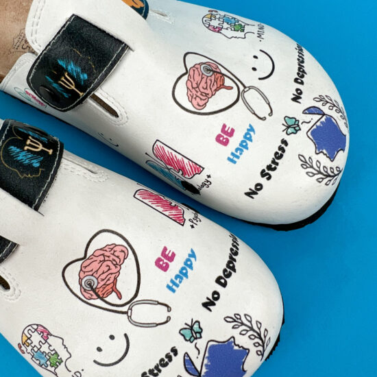 Ортопедични чехли със стелка от естествен велур / / Ортопедични чехли със стелка от естествен велур / /