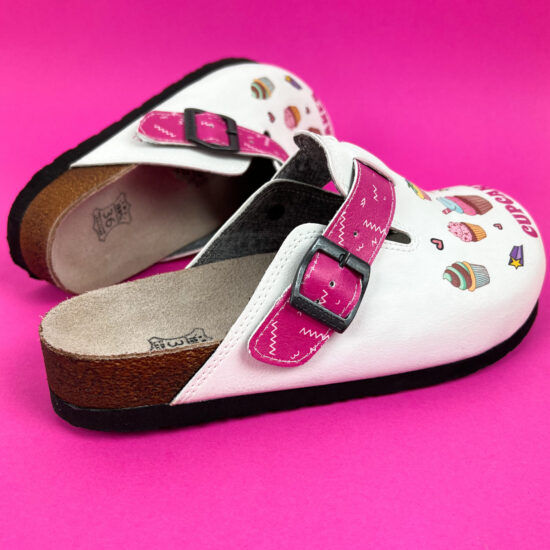 Ортопедични чехли със стелка от естествен велур / / Ортопедични чехли със стелка от естествен велур / /