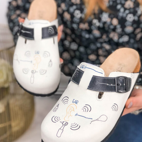 Ортопедични чехли със стелка от естествен велур / / Ортопедични чехли със стелка от естествен велур / /