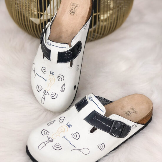 Ортопедични чехли със стелка от естествен велур / / Ортопедични чехли със стелка от естествен велур / /