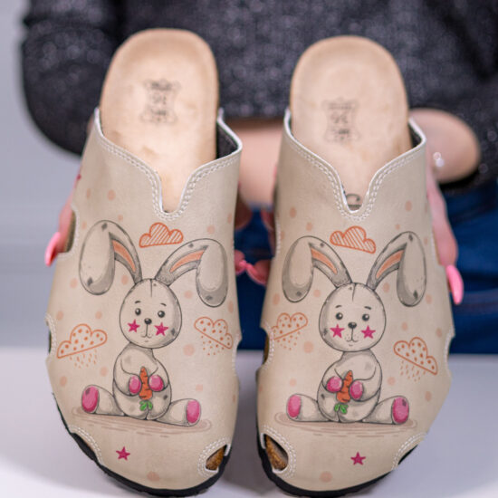 Ортопедични чехли със стелка от естествен велур / / Ортопедични чехли със стелка от естествен велур / /