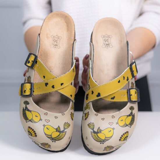 Ортопедични чехли със стелка от естествен велур / / Ортопедични чехли със стелка от естествен велур / /