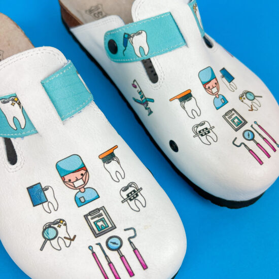 Мъжки ортопедични чехли с велурена стелка / /