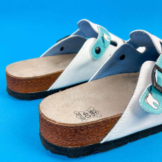 Мъжки ортопедични чехли с велурена стелка / /