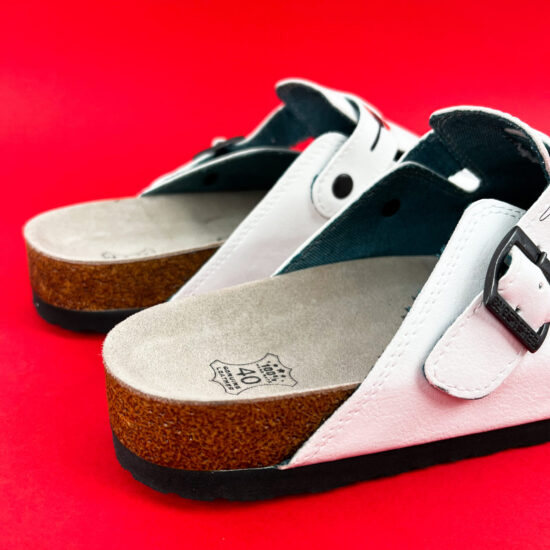 Мъжки ортопедични чехли с велурена стелка / /