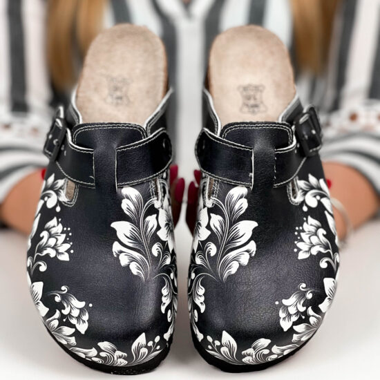 Ортопедични чехли със стелка от естествен велур / / Ортопедични чехли със стелка от естествен велур / /