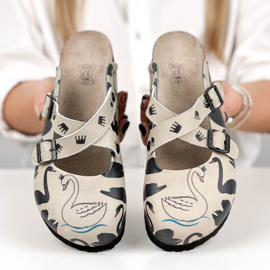 Ортопедични чехли със стелка от естествен велур / /