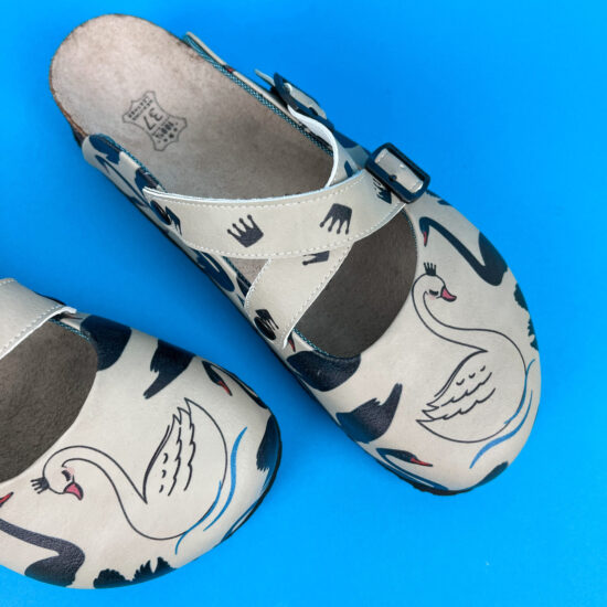 Ортопедични чехли със стелка от естествен велур / /