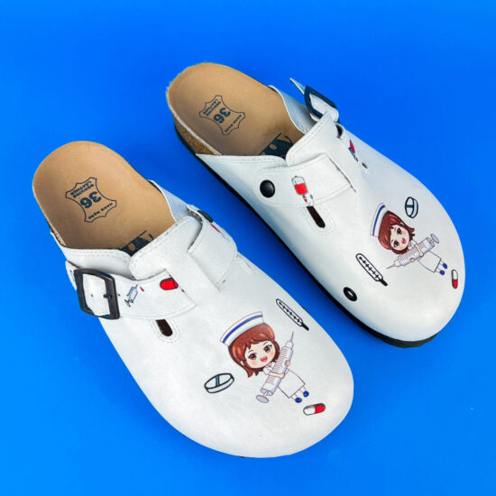 Ортопедични чехли със стелка от естествена кожа / / Ортопедични чехли със стелка от естествена кожа / /