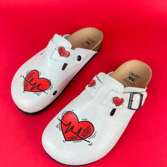 Ортопедични чехли със стелка от естествена кожа / / Ортопедични чехли със стелка от естествена кожа / /