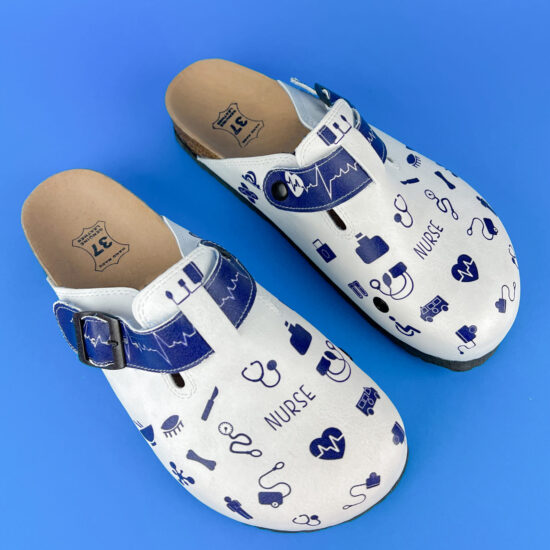 Ортопедични чехли със стелка от естествена кожа / / Ортопедични чехли със стелка от естествена кожа / /