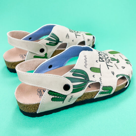 Ортопедични сандали със стелка от естествена кожа / / Ортопедични сандали със стелка от естествена кожа / /