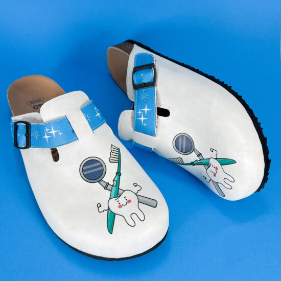 Ортопедични чехли със стелка от естествена кожа / / Ортопедични чехли със стелка от естествена кожа / /