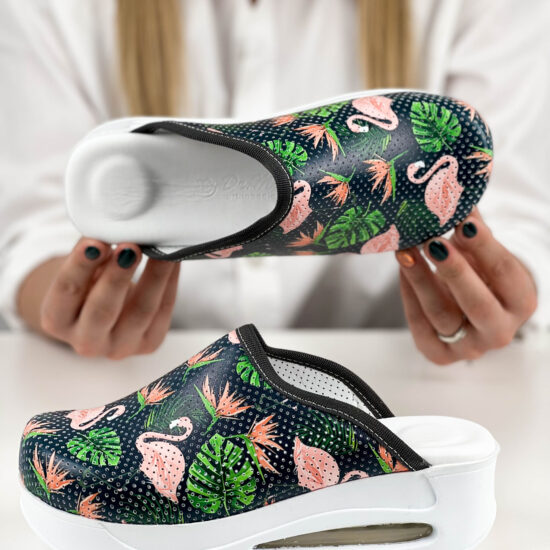 Дамско анатомично медицинско сабо на платформа / / Дамско анатомично медицинско сабо на платформа / /