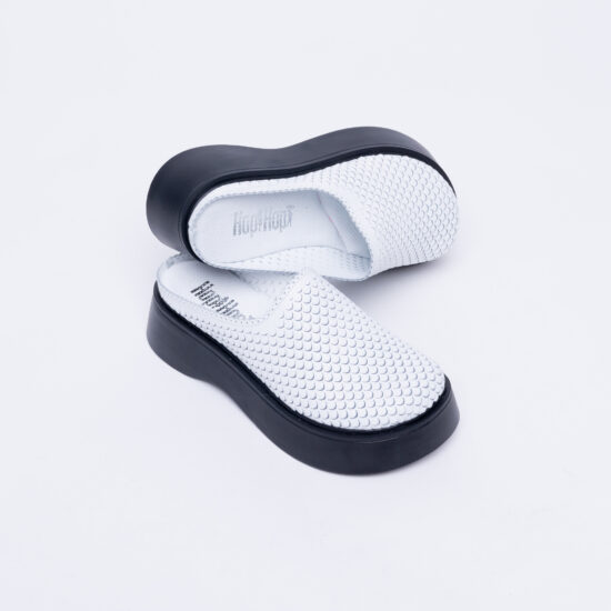 Бяло дамско анатомично сабо от естествена кожа / / Бяло дамско анатомично сабо от естествена кожа / /