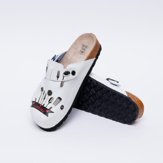 Ортопедични чехли със стелка от естествен велур / / Ортопедични чехли със стелка от естествен велур / /