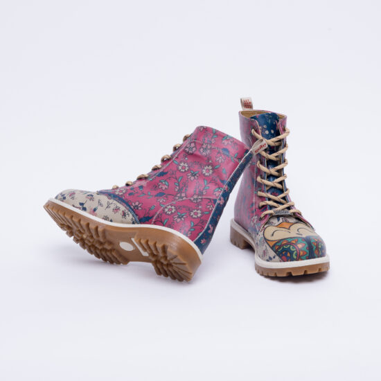Модерни дамски боти тип кубинки с цветен принт / / Модерни дамски боти тип кубинки с цветен принт / /
