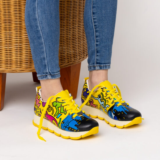 Дамски цветни маратонки с оригинален дизайн / / Дамски цветни маратонки с оригинален дизайн / /