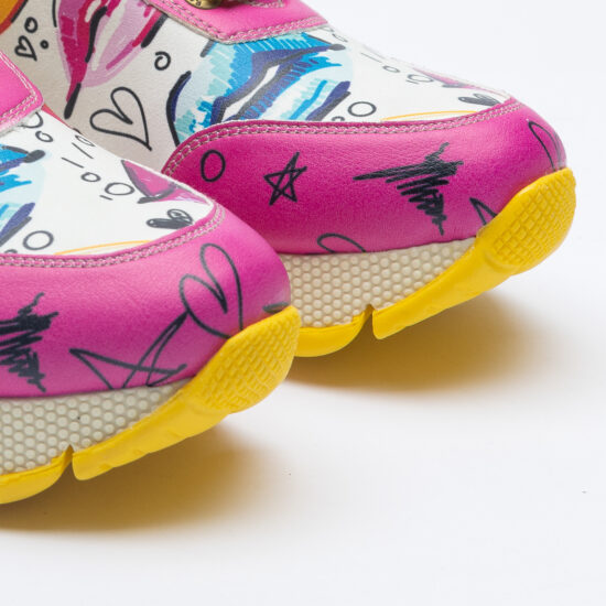 Дамски цветни маратонки с оригинален дизайн / / Дамски цветни маратонки с оригинален дизайн / /