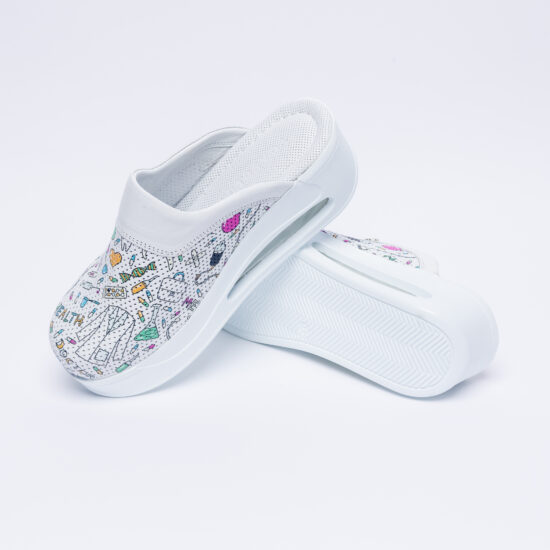 Медицински чехли на платформа от естествена кожа / / Медицински чехли на платформа от естествена кожа / /