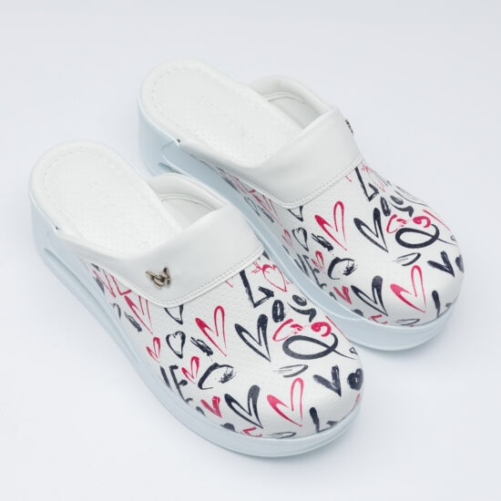 Анатомично сабо на платформа от еко кожа / /