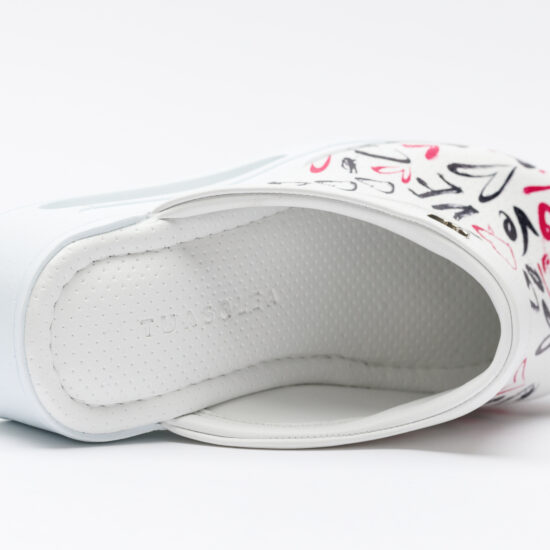 Анатомично сабо на платформа от еко кожа / /