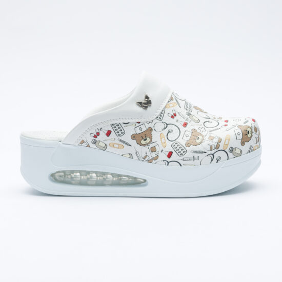 Медицинско сабо на платформа от еко кожа / /