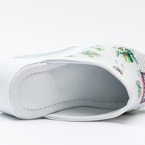 Анатомични чехли на платформа от естествена кожа / /