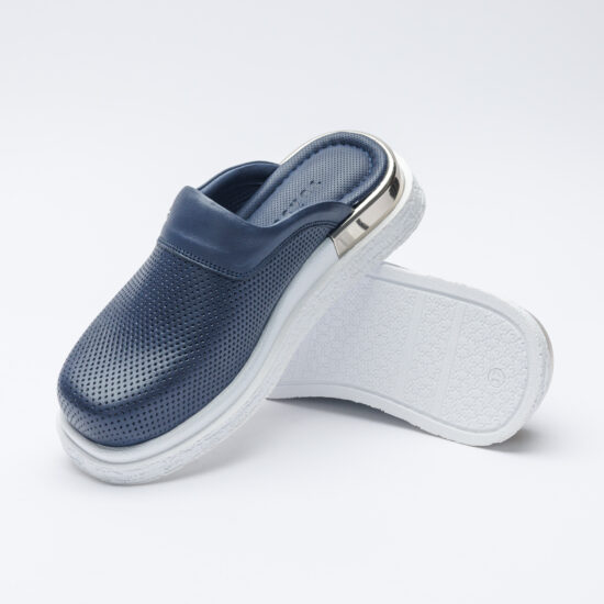 Сини анатомични чехли от естествена кожа / / Сини анатомични чехли от естествена кожа / /