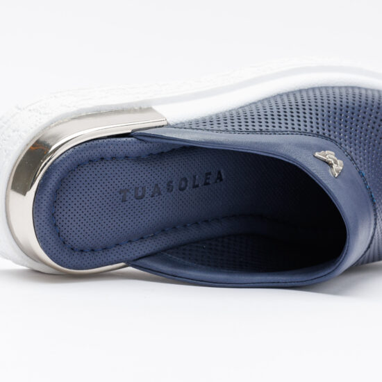 Сини анатомични чехли от естествена кожа / / Сини анатомични чехли от естествена кожа / /