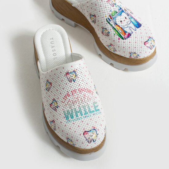 Бяло анатомично работно сабо от естествена кожа / / Бяло анатомично работно сабо от естествена кожа / /