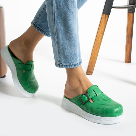 Зелено анатомично работно сабо от естествена кожа / /