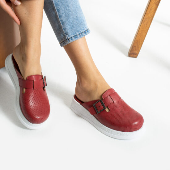 Червено анатомично работно сабо от естествена кожа / / Червено анатомично работно сабо от естествена кожа / /