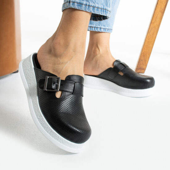 Черно анатомично работно сабо от естествена кожа / /