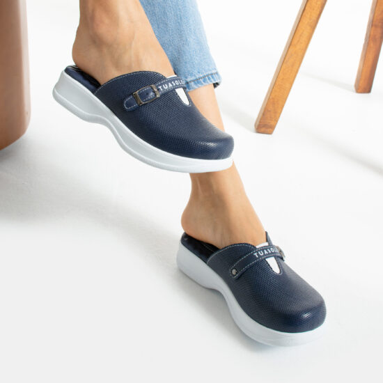 Сини кожени чехли с анатомична гел стелка / / Сини кожени чехли с анатомична гел стелка / /