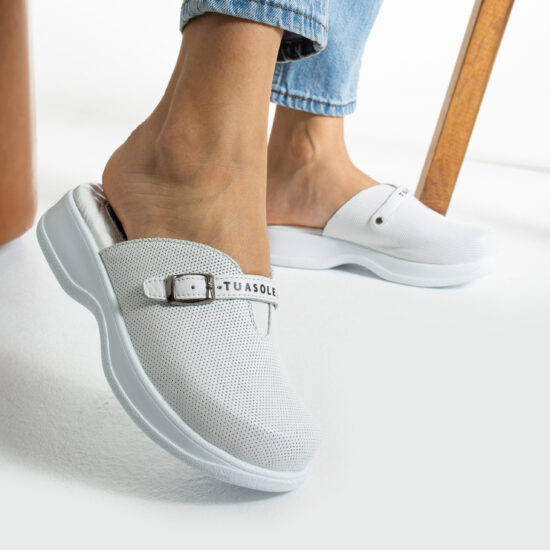 Бели кожени чехли с анатомична гел стелка / /