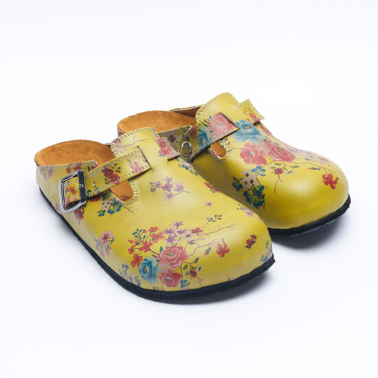 Ортопедични чехли със стелка от естествен велур / / Ортопедични чехли със стелка от естествен велур / /