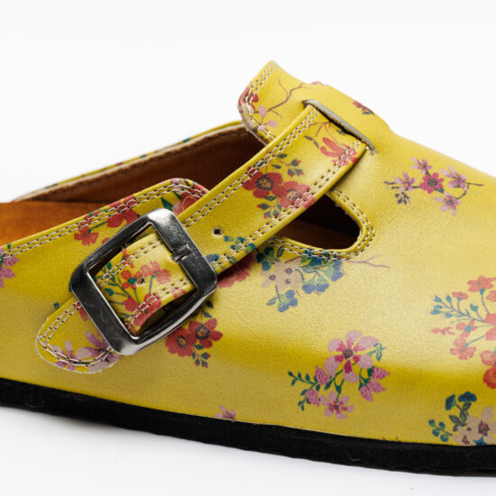 Ортопедични чехли със стелка от естествен велур / / Ортопедични чехли със стелка от естествен велур / /