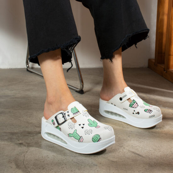 Дамско анатомично работно сабо на платформа / / Дамско анатомично работно сабо на платформа / /