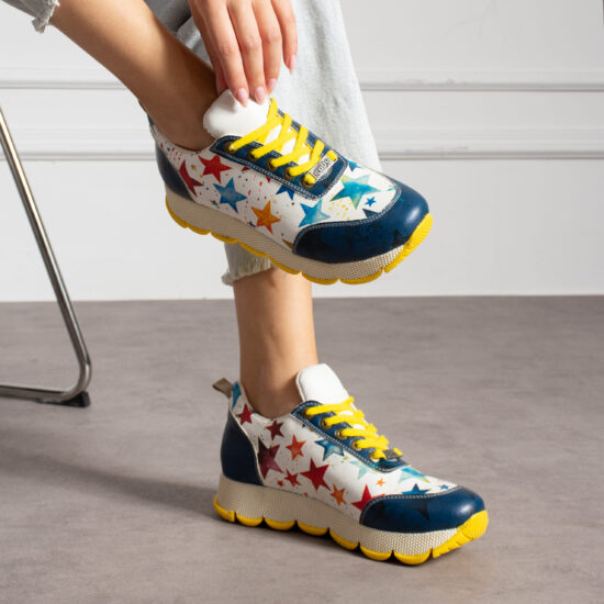 Дамски цветни маратонки с оригинален дизайн / / Дамски цветни маратонки с оригинален дизайн / /