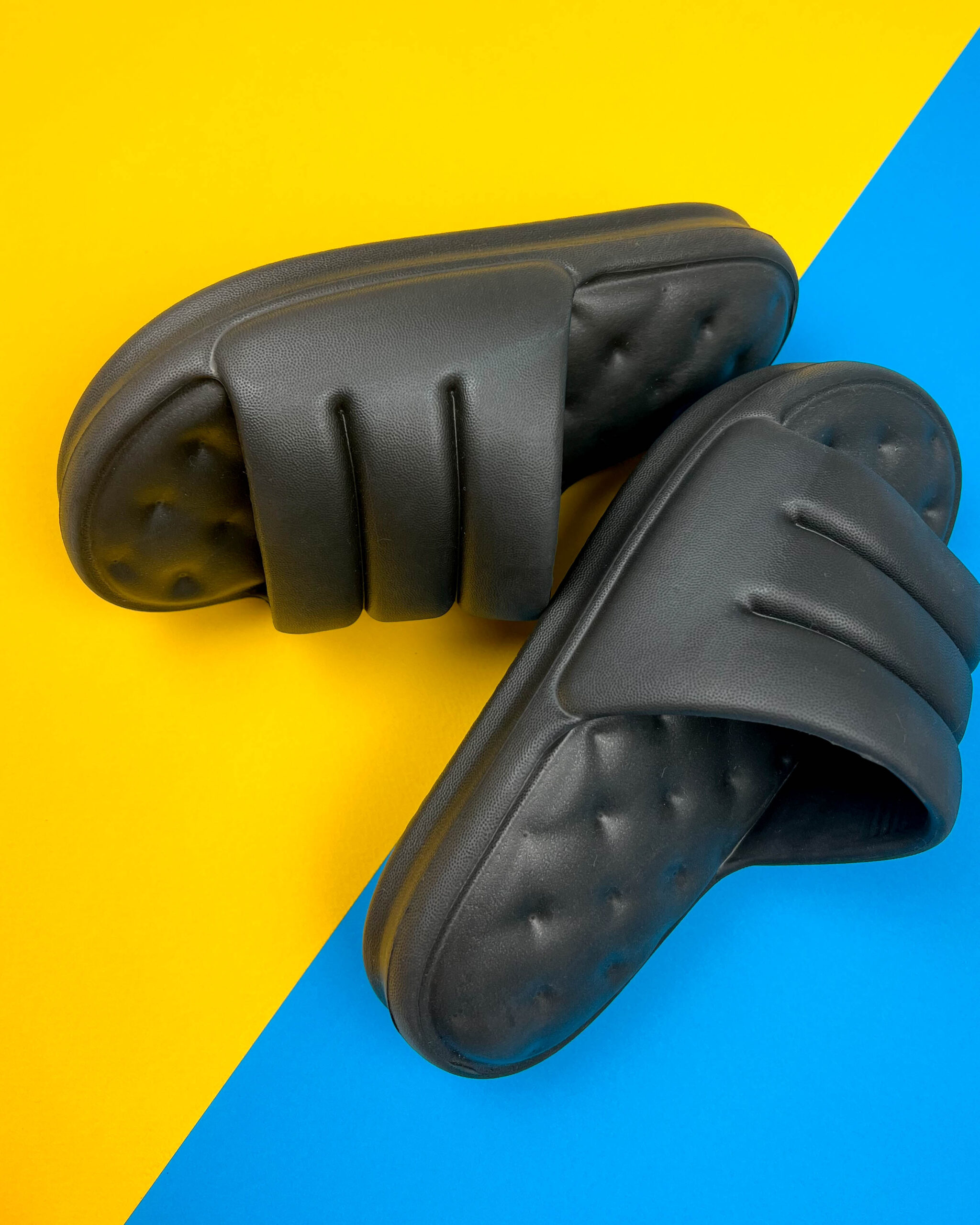 Как да изберем идеалните дамски чехли за лятото / Полезни статии /