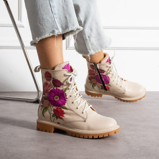 Alternative view of Дамски кубинки естествена кожа бежови на цветя с връзки и цип