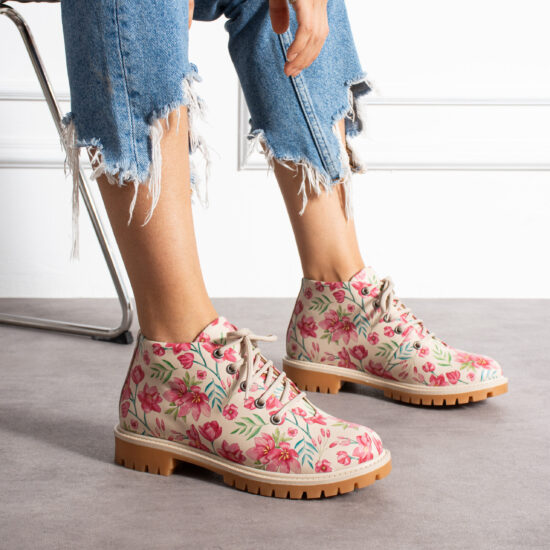 Дамски боти естествена кожа до глезена бежови на цветя с връзки / /