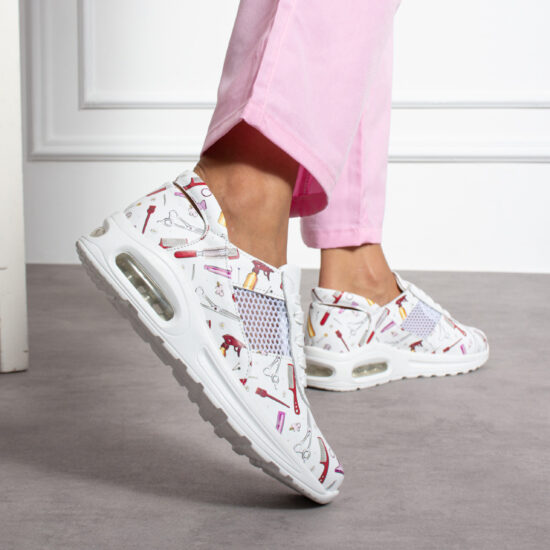 Работни маратонки за фризьори от естествена кожа / /