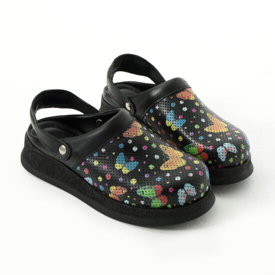 Черно анатомично сабо от естествена кожа с каишка / / Черно анатомично сабо от естествена кожа с каишка / /